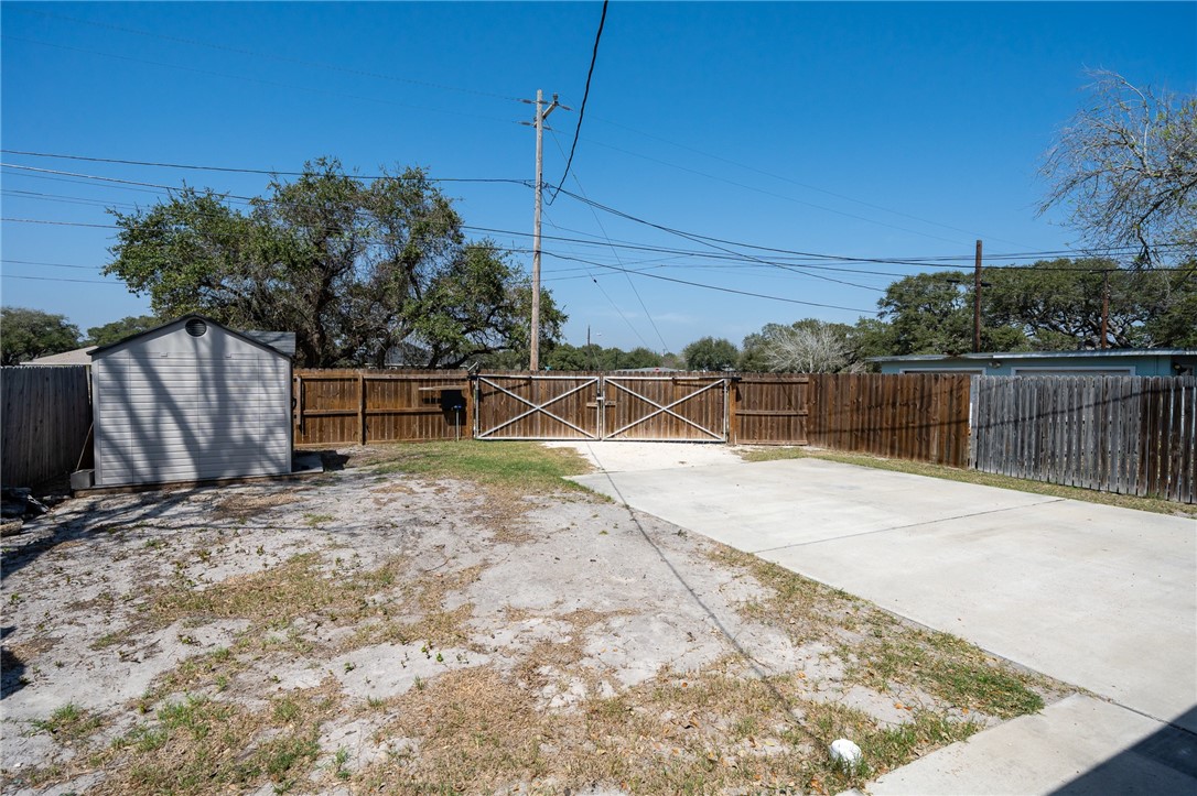 1014 S Rife St Property Photo 27
