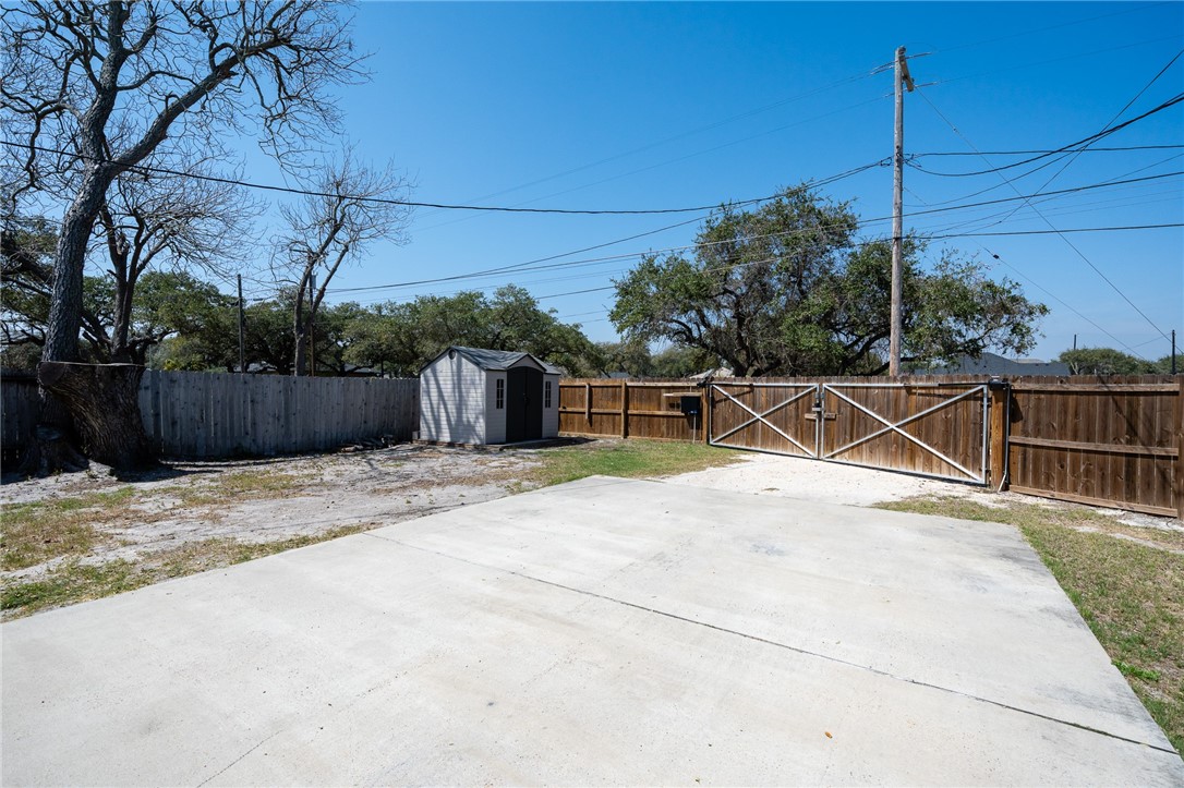 1014 S Rife St Property Photo 28