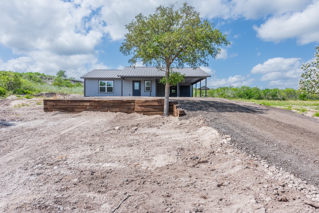 350 Carmel Dr Property Photo 33