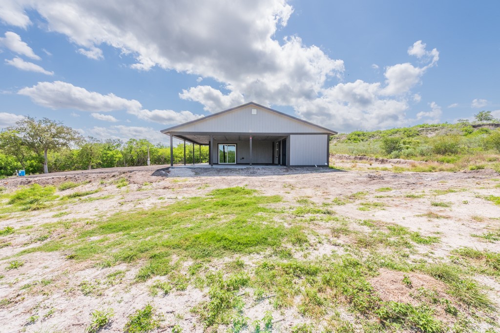 350 Carmel Dr Property Photo 36