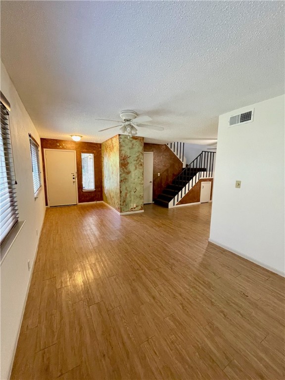 6136 Hidden Cove Property Photo 4