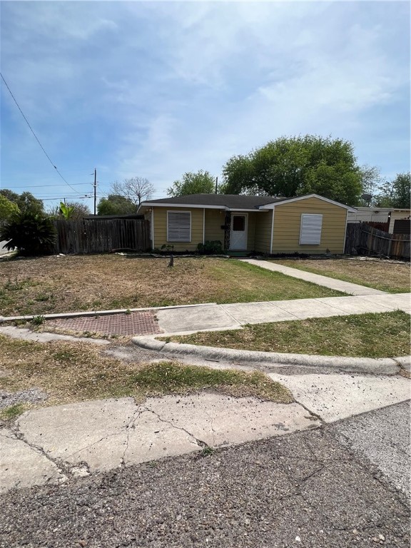 4602 Christie Property Photo 2