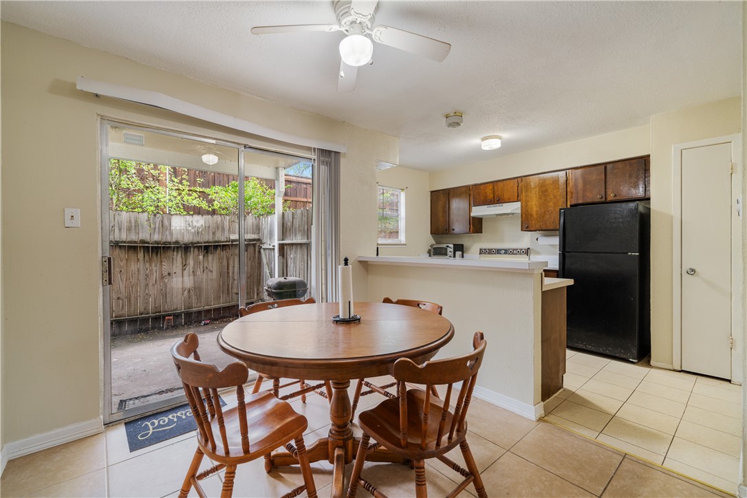 1011 Ennis Joslin 137 Property Photo 5