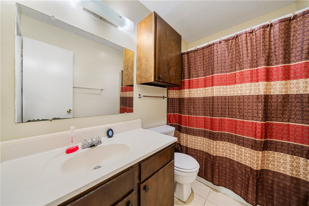 1011 Ennis Joslin 137 Property Photo 13