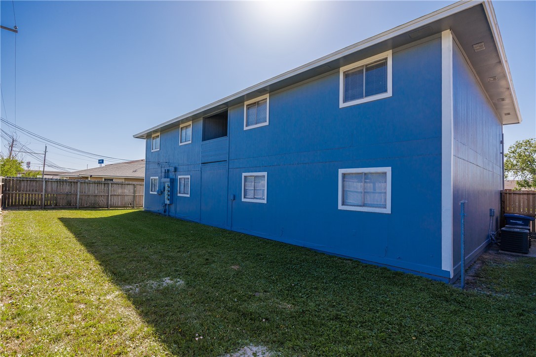 937 Quetzal St Property Photo 37