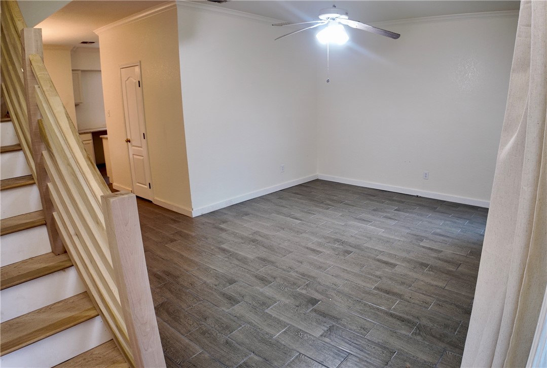 2809 Saint Joseph St H Property Photo 2