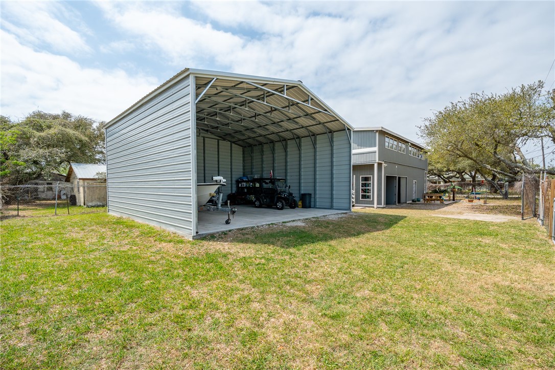 120 N Gagon St Property Photo 6