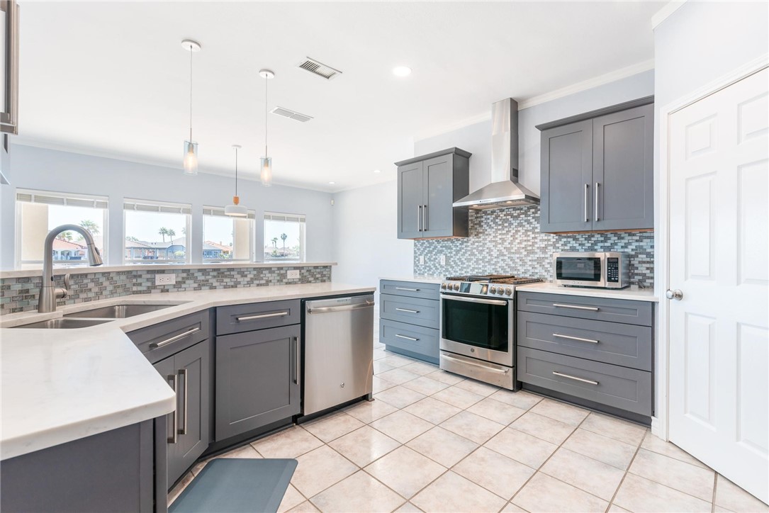 15874 Cuttysark St Property Photo 11
