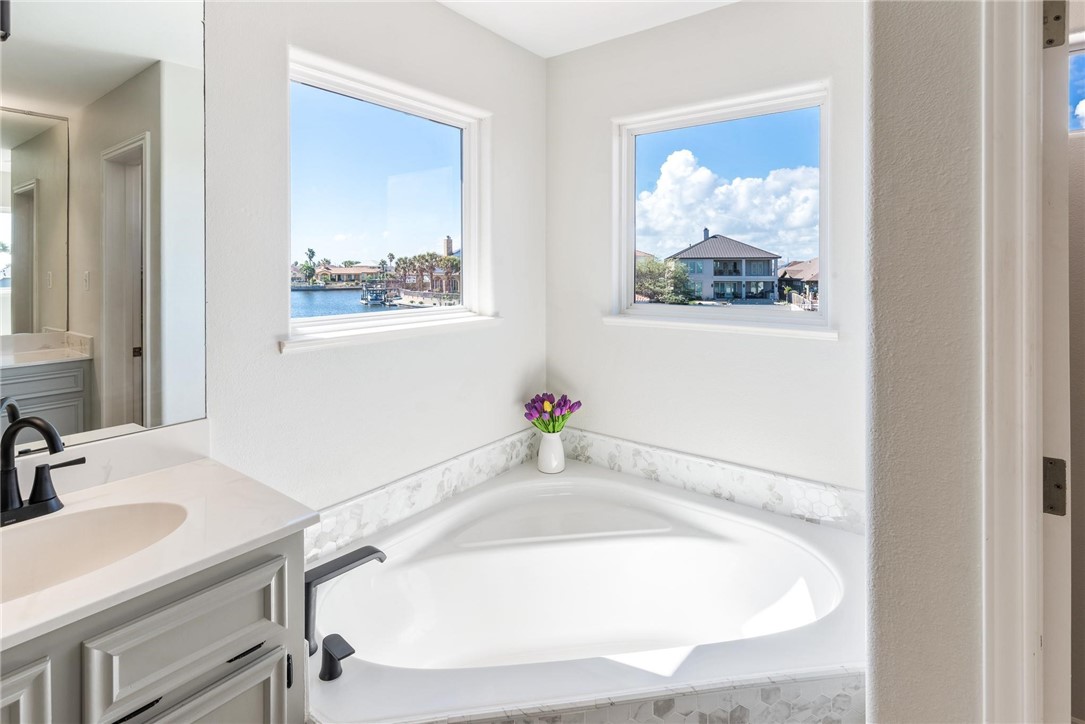 15874 Cuttysark St Property Photo 23