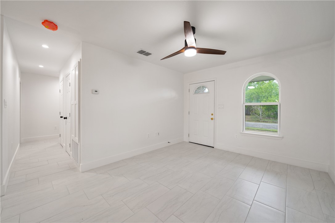 6325 Beechwood Dr Property Photo 11