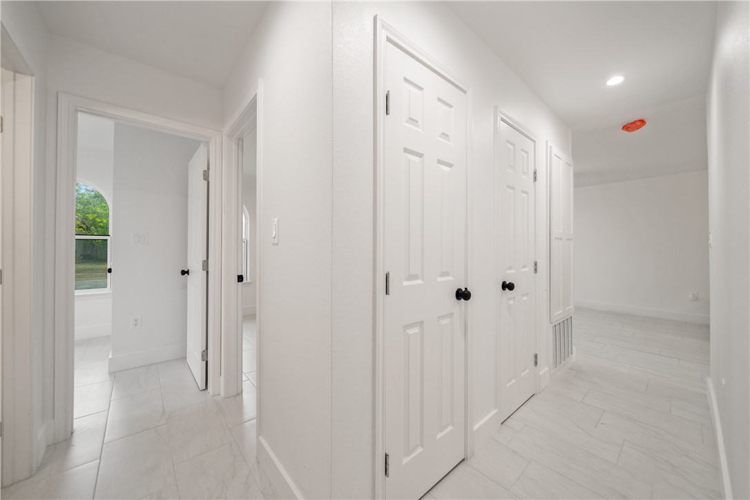 6325 Beechwood Dr Property Photo 12