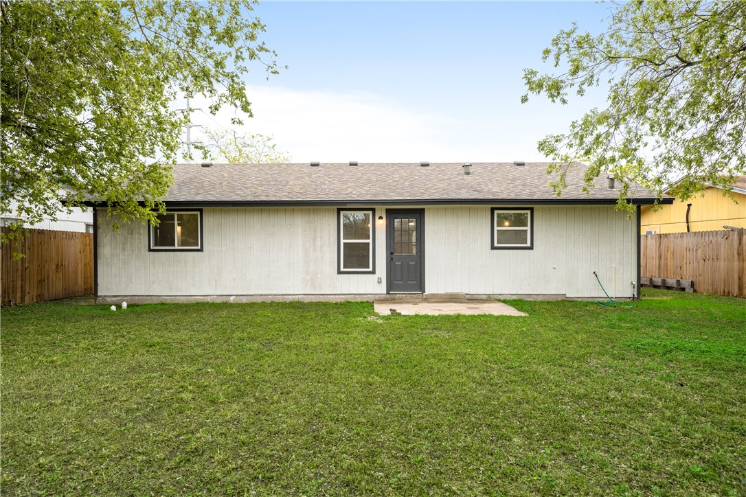 6325 Beechwood Dr Property Photo 27