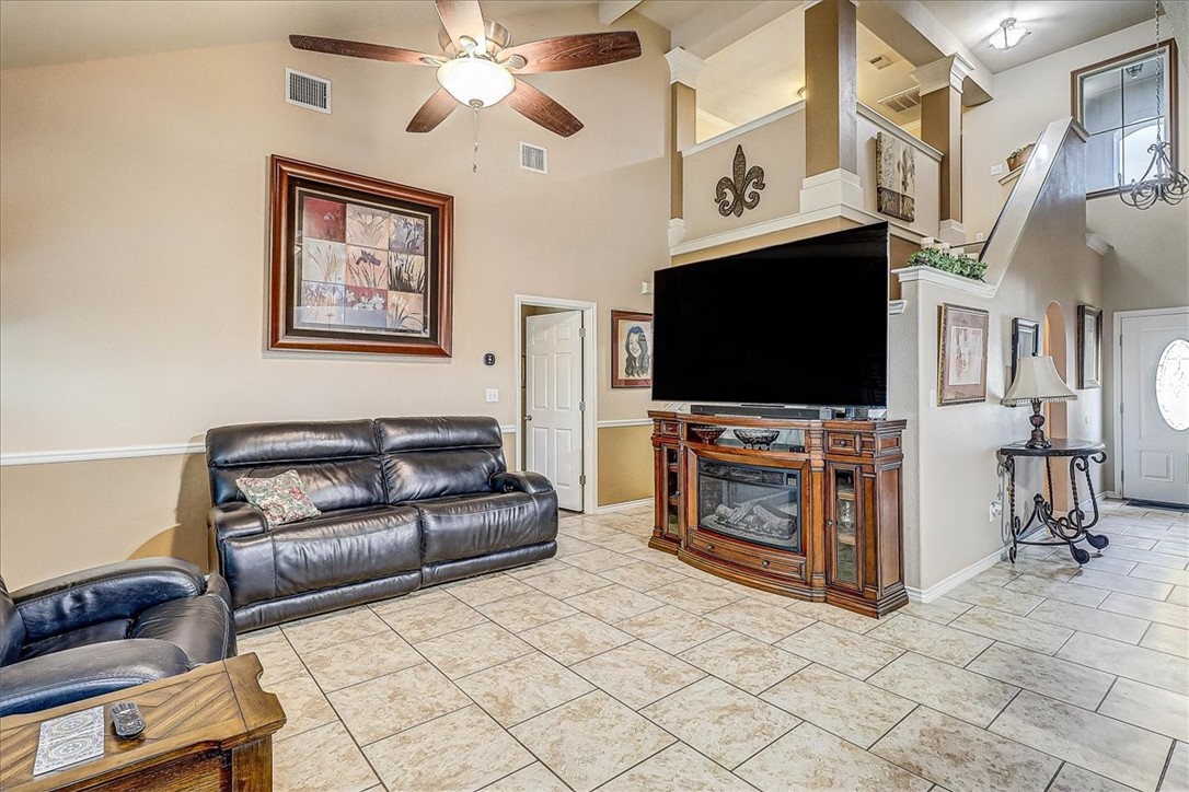 7229 Brown Dr Property Photo 3