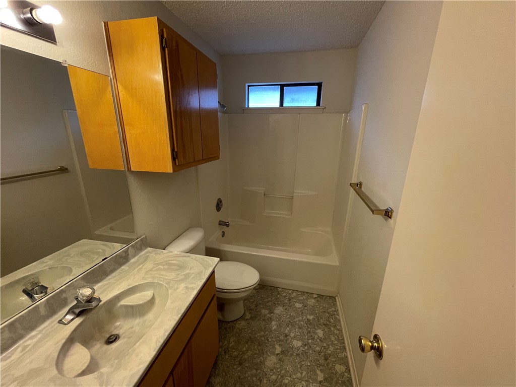 2629 Raintree Trai Property Photo 12