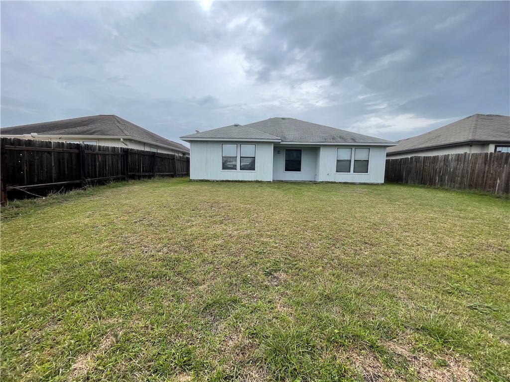 2629 Raintree Trai Property Photo 19