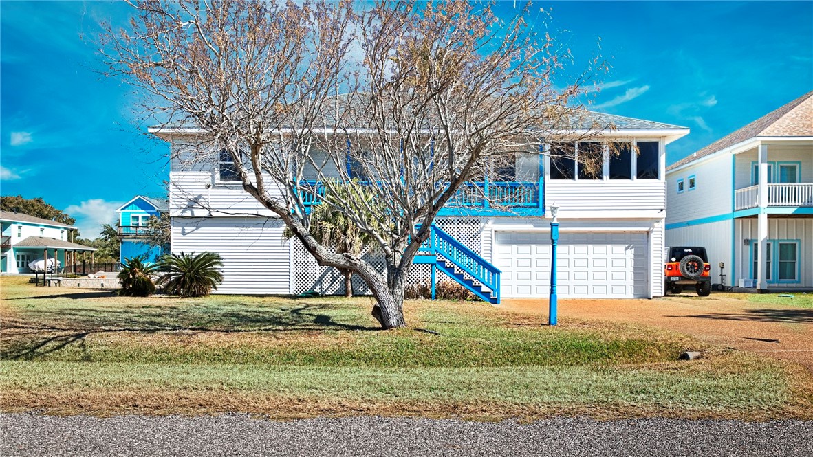 39 Front St Property Photo