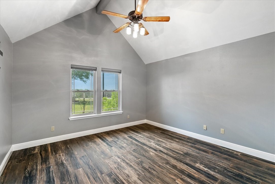 1260 County Rd 3651 Property Photo 27