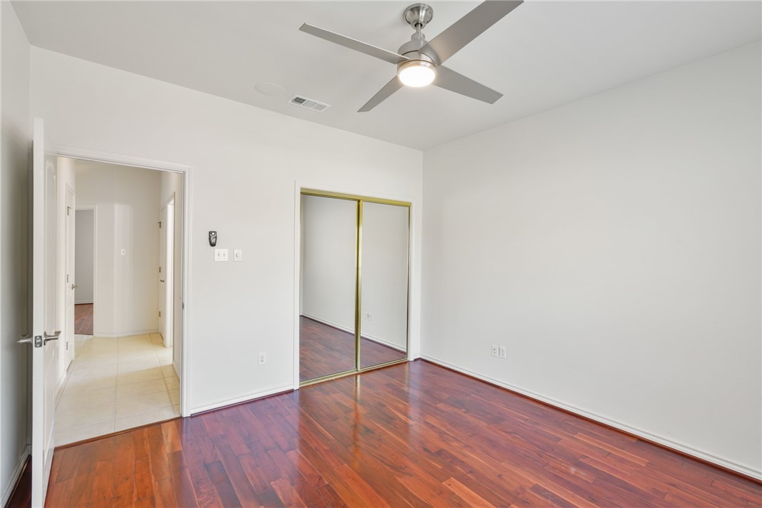 3304 Floyd St Property Photo 17