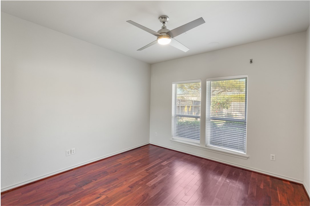 3304 Floyd St Property Photo 18