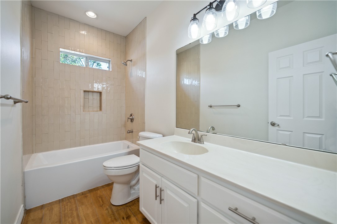 125 Hilltop Circ Property Photo 15