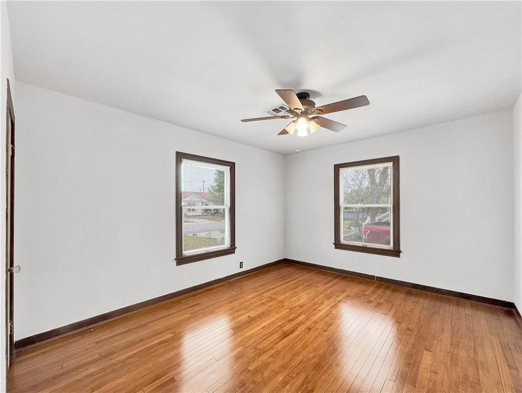 1245 Florida Ave Property Photo 8