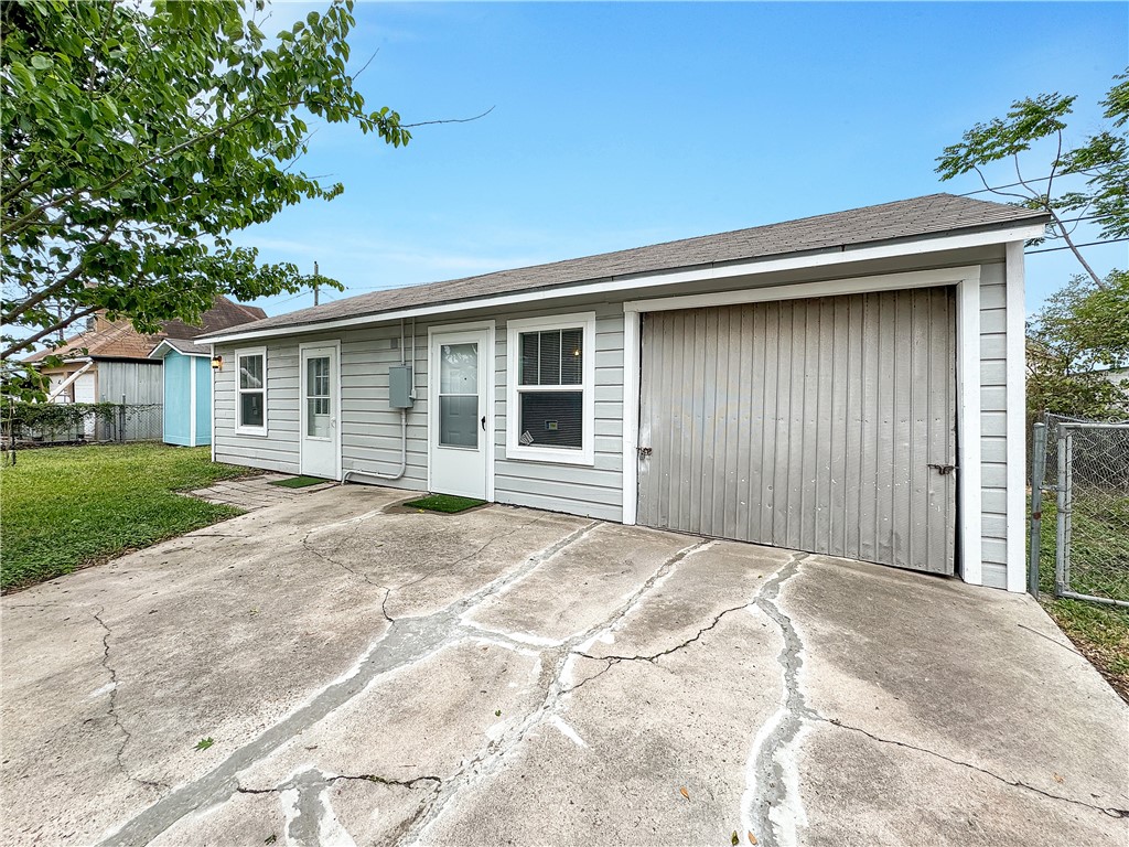 1245 Florida Ave Property Photo 16