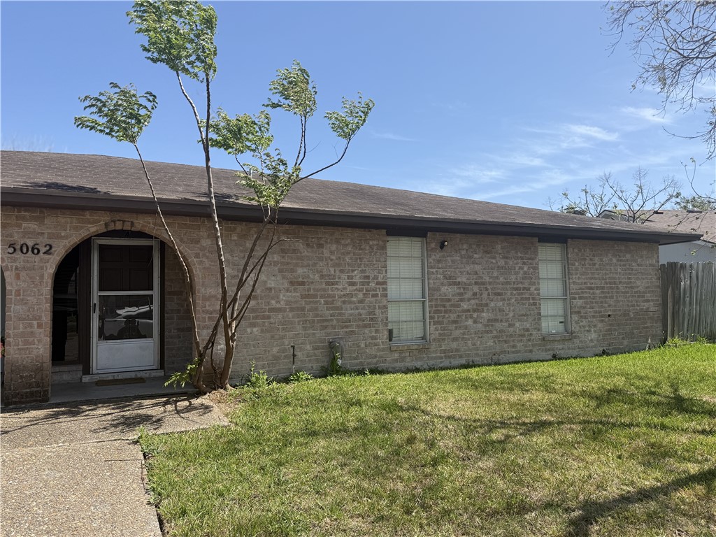 5062 Meandering A Property Photo