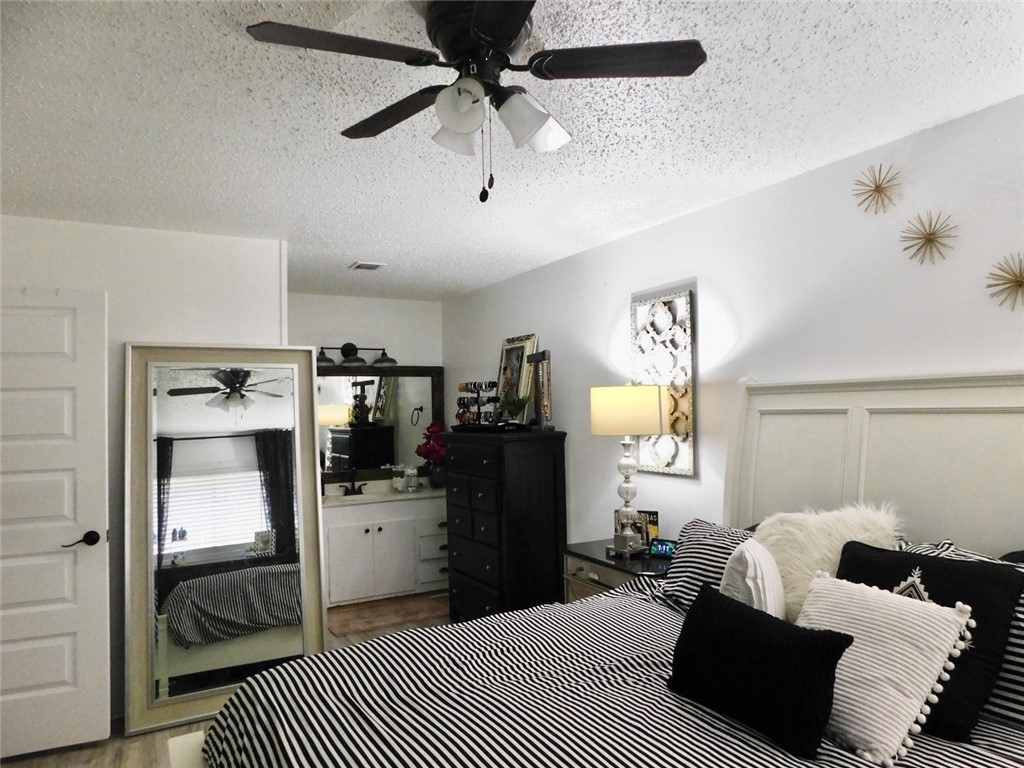 1605 Delwood Property Photo 28