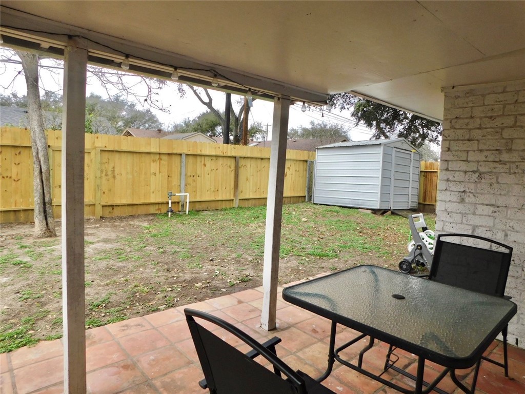 1605 Delwood Property Photo 32
