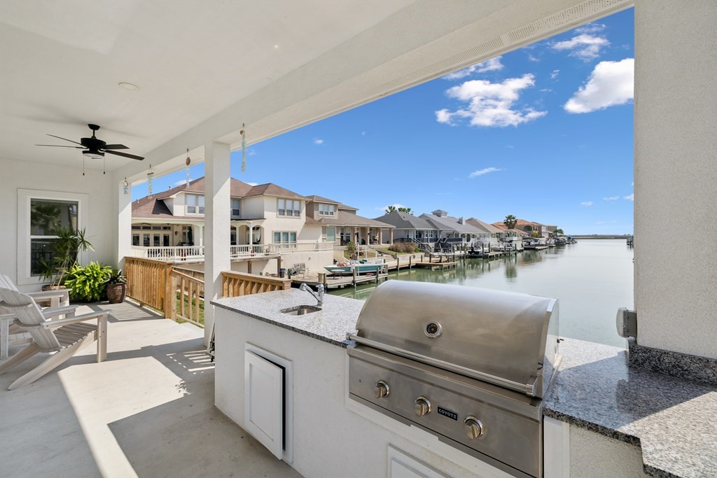 108 Bay Harbor Dr Property Photo 29