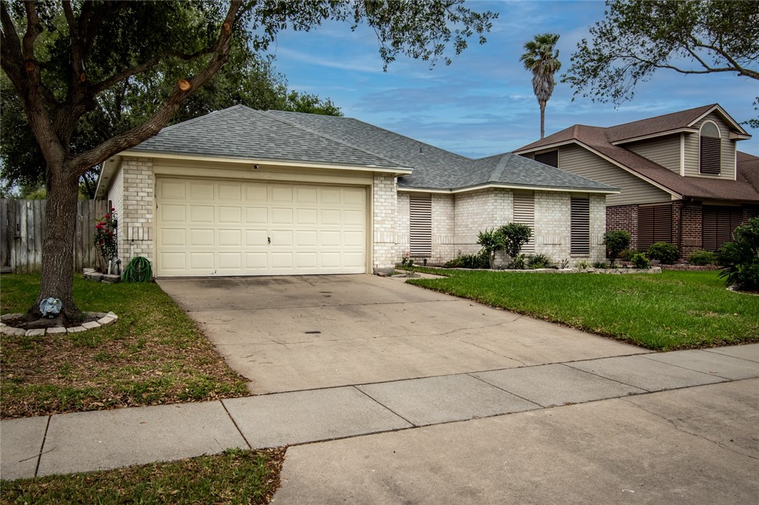 2109 Gershwin Lane Property Photo 3