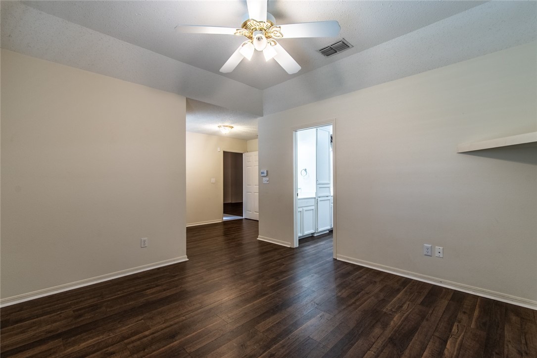 2109 Gershwin Lane Property Photo 17