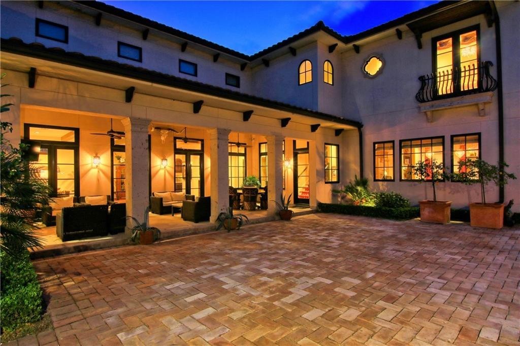202 Amistad Property Photo 3
