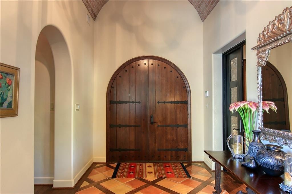 202 Amistad Property Photo 4