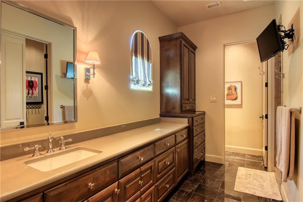 202 Amistad Property Photo 19