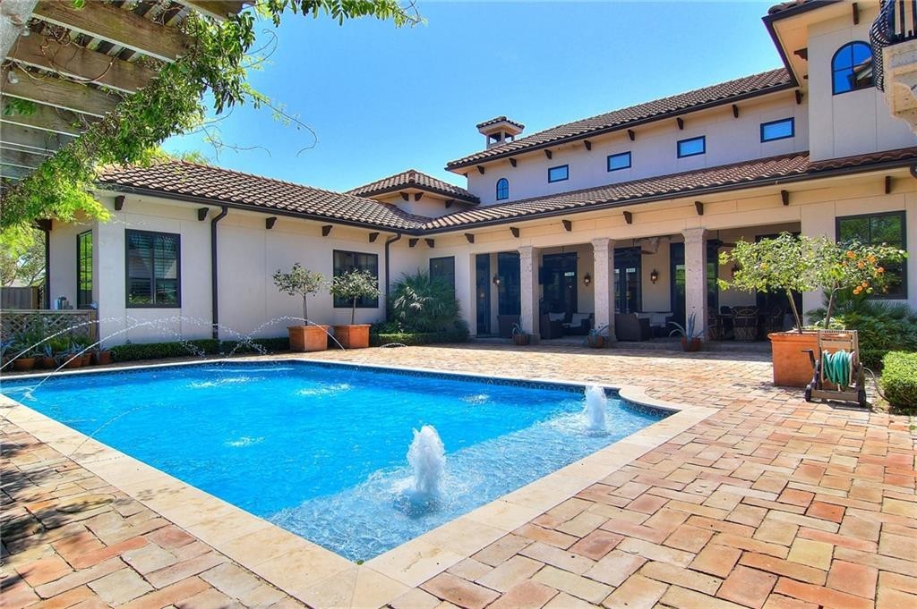 202 Amistad Property Photo 32