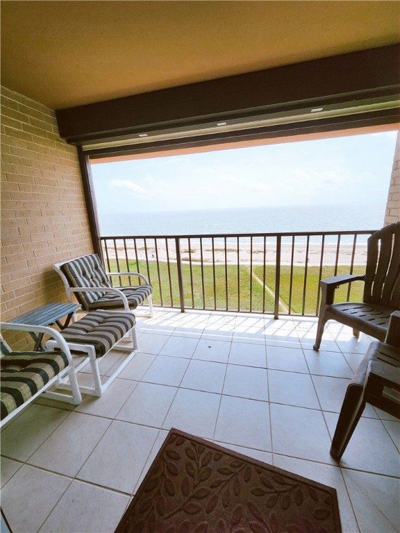 202 Reef Ave 501 Property Photo 10