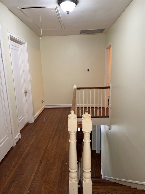 1101 N Adams St N Property Photo 6