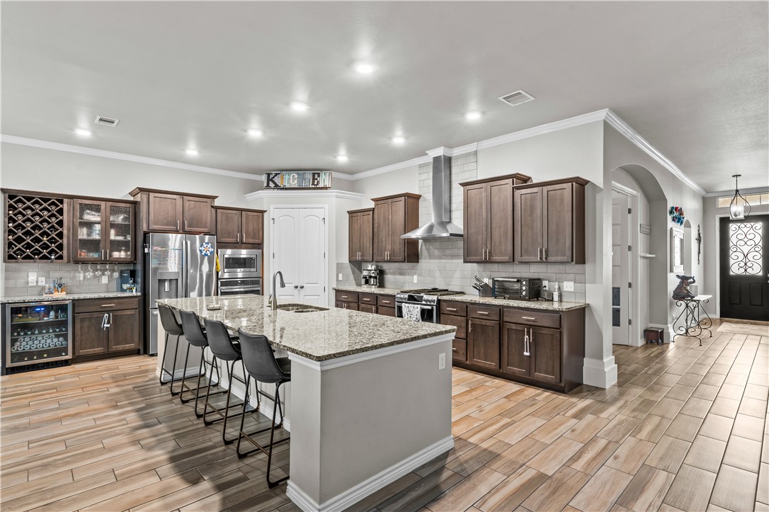 7822 Rancho Vista Blvd E Property Photo 4
