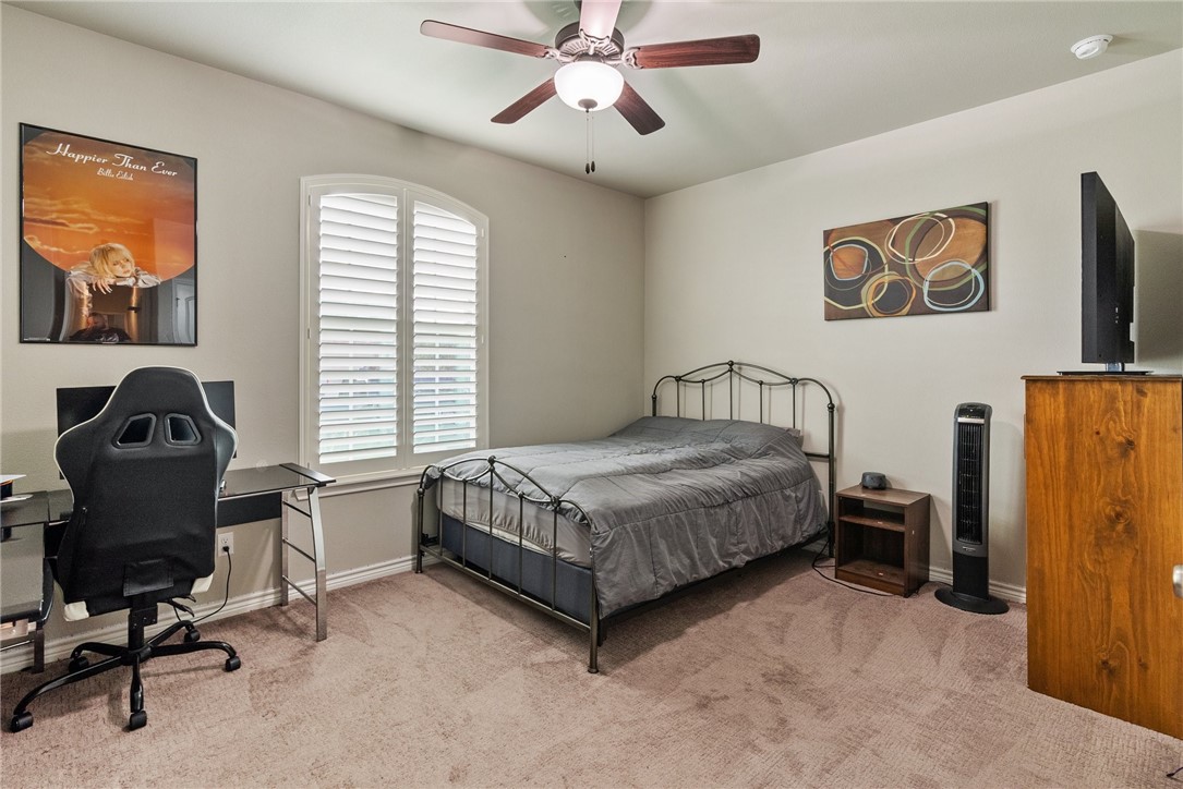 7822 Rancho Vista Blvd E Property Photo 10