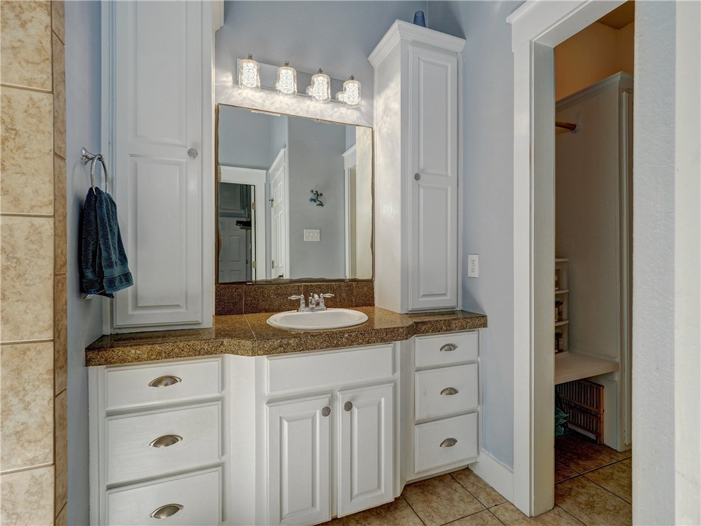6233 Highway 361 3 Property Photo 28