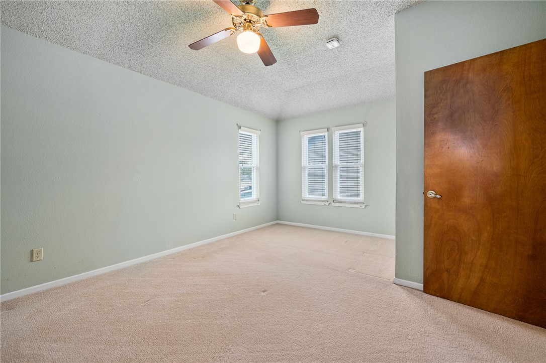 315 Sea Gate Dr Property Photo 31