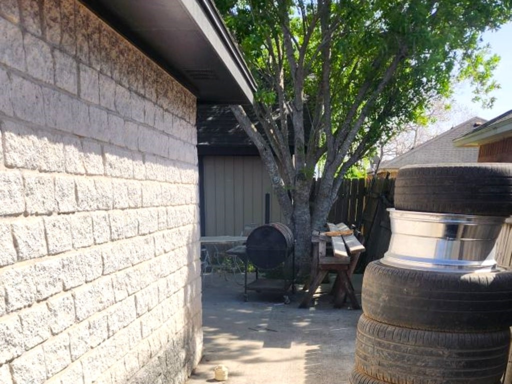 1013 Juan Diego Property Photo 15