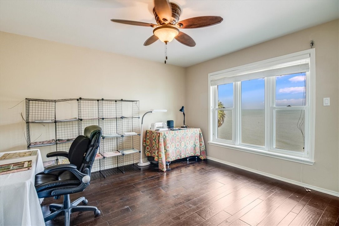 5810 Ocean Dr Property Photo 35