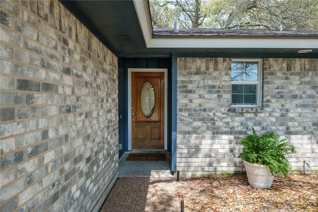 1214 Enterprise Blvd Property Photo 4