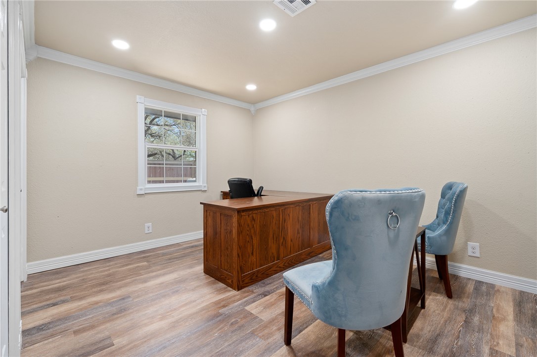 1214 Enterprise Blvd Property Photo 23