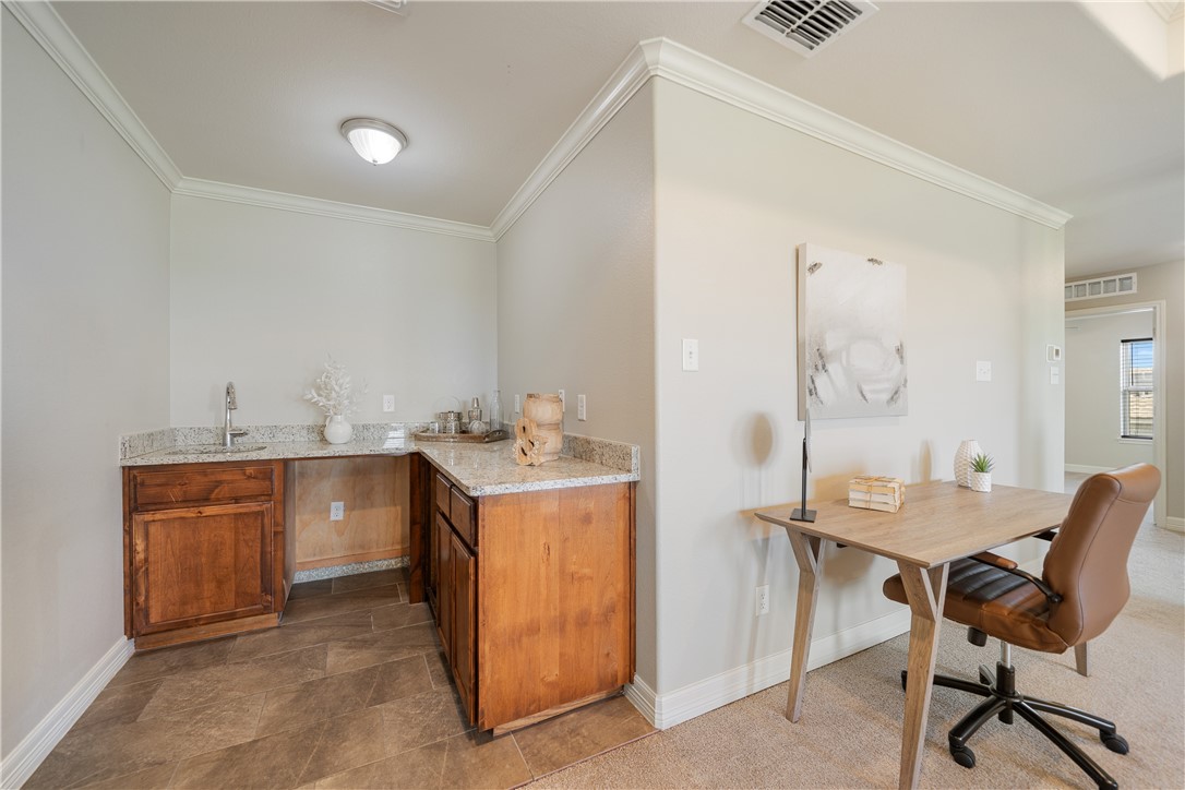 7701 Dove Hollow Dr Property Photo 24