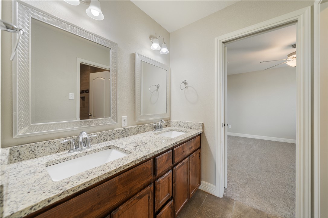 7701 Dove Hollow Dr Property Photo 27