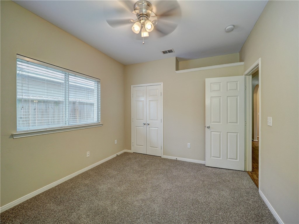 1022 Livermore St Property Photo 20
