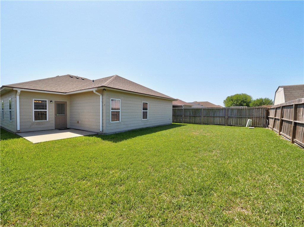 1022 Livermore St Property Photo 27